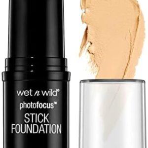 Slay all day and play all night in this long-lasting, multi-tasking cover stick