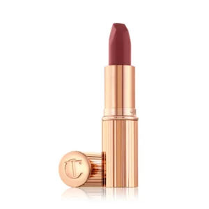 Charlotte Tilbury Matte Revolution - Shade: M.I.Kiss
